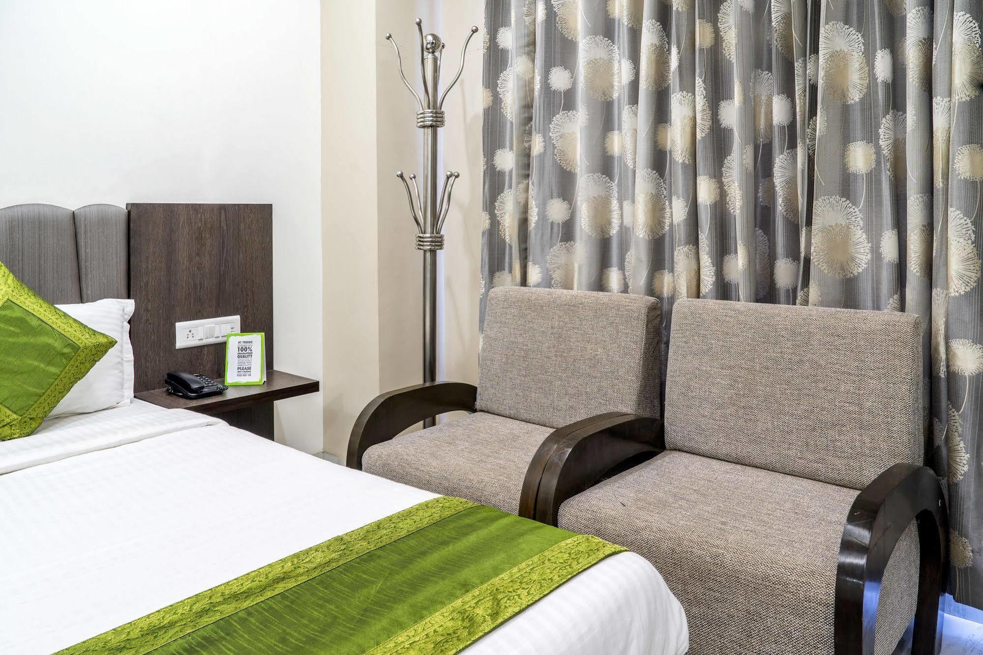 Treebo Unity Hotell Ahmedabad Eksteriør bilde